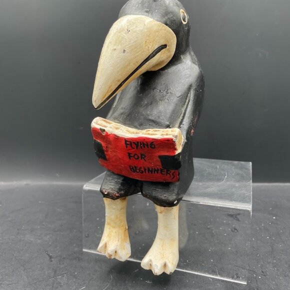 Wood Folk Art Raven Crow Shelf Sitter Reading Flying for Beginners Bermuda Trade - Picture 1 of 10